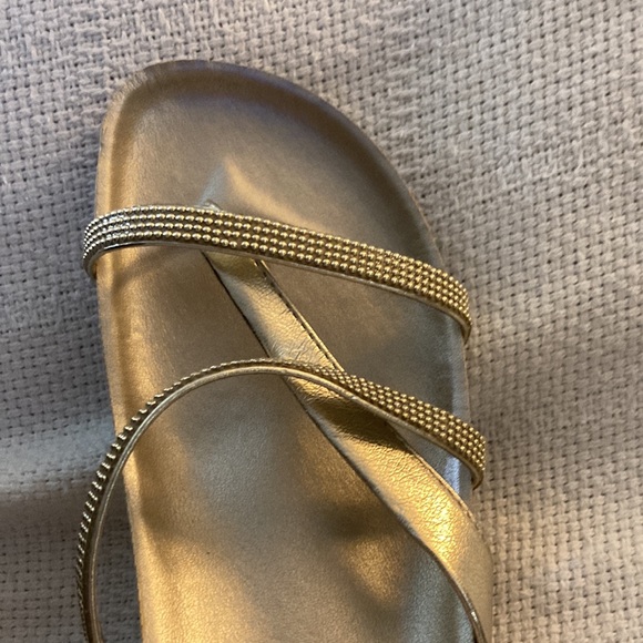 Platinum slip in sandals - Picture 4 of 7